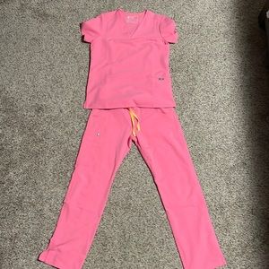 Womens Figs size small scrubs. Neon Pink. Great condition! Selling as set.